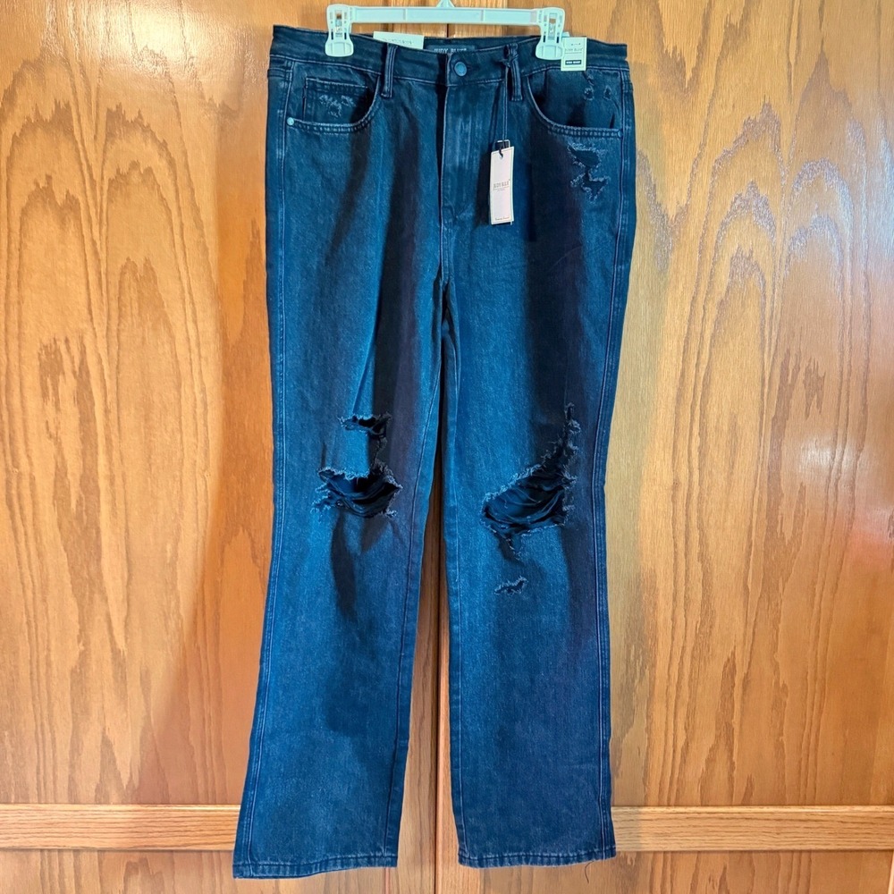 Women's Black Distressed Jeans, 90s Straight Leg - Picture 2 of 11